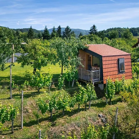 Glamping Slavica * Dramlje